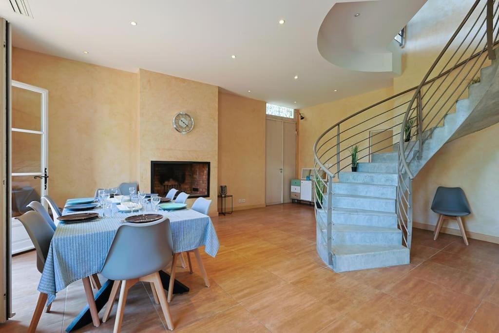 Maison De Maitre Centre Ville Hyères Esterno foto